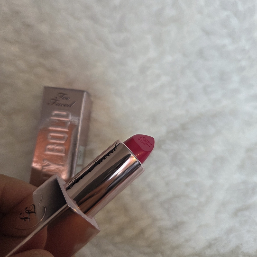 Too Faced Lady Bold Em- Power Cream Lipstick -Hopelessly Devoted-
